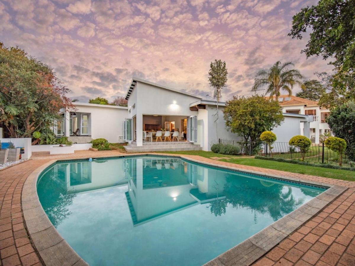 Kelkiewyn Waterkloof Guesthouse Pretoria Exterior photo